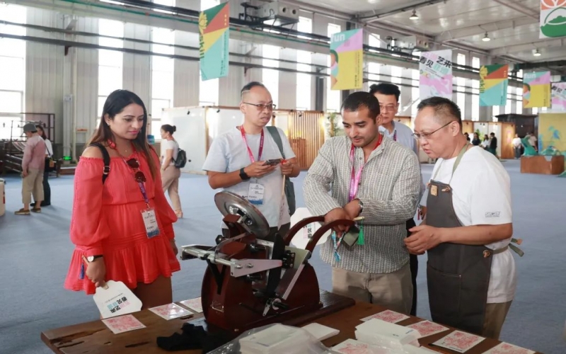 非遺市集開幕第二天！讓非遺走進生活，“遺”起潮玩