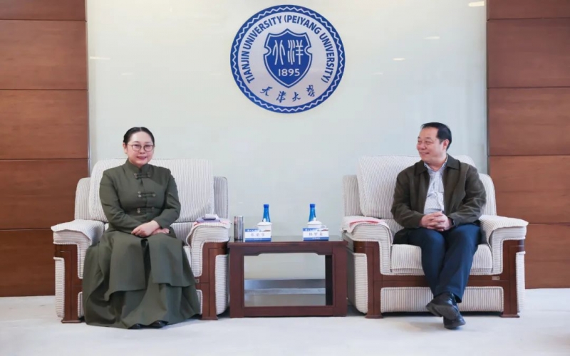 張榮華主席應(yīng)邀出席天津大學(xué)創(chuàng)業(yè)大講堂活動(dòng)，張君婷總裁作主題演講