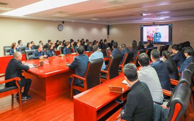 融誠(chéng)物產(chǎn)集團(tuán)召開(kāi)深入學(xué)習(xí)貫徹民營(yíng)企業(yè)座談會(huì)和全國(guó)兩會(huì)精神宣講會(huì)