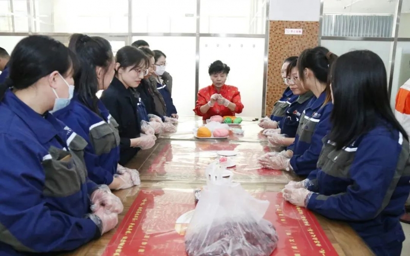 巧手捏面塑 指尖傳非遺！榮程鋼鐵這場活動(dòng)超有趣